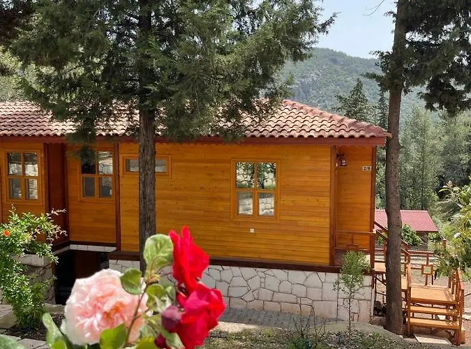 Trinitys Forest Apartment *